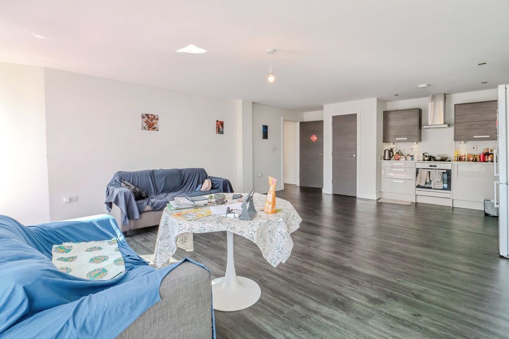 Additional image 15 of 2 bed flat for saleCharles Street, Leicester, Leicestershire LE1