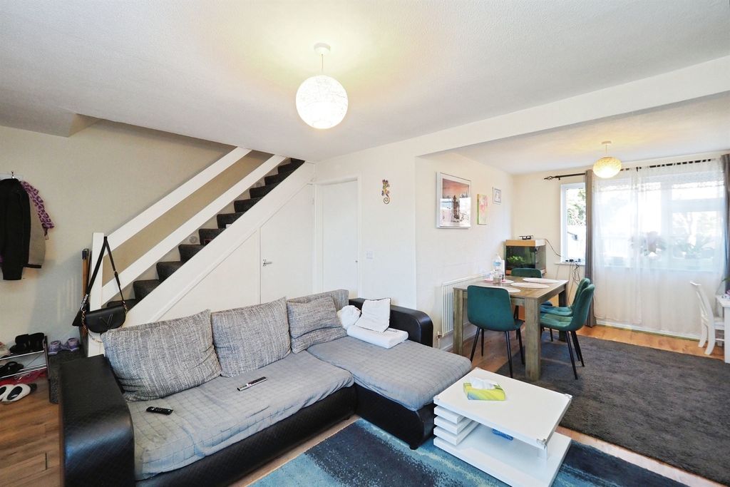 Additional image 2 of 4 bed semi-detached house for saleChristie Drive, Loughborough LE11