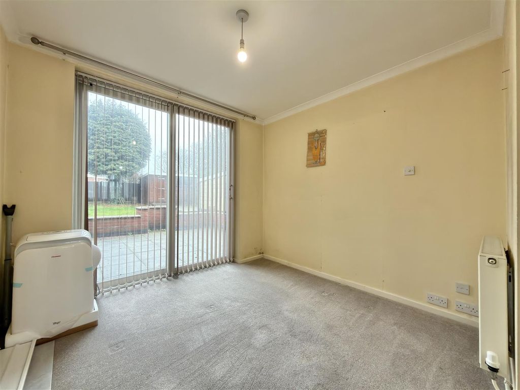 Additional image 3 of 3 bed semi-detached house for saleWoodgate Drive, Birstall, Leicester LE4