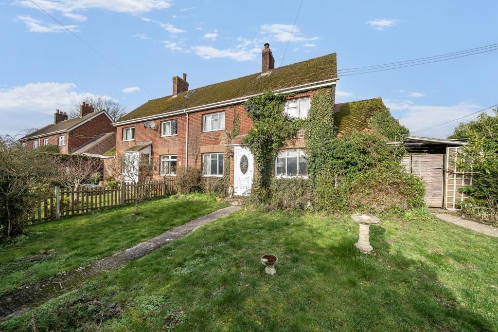3 bed end terrace house for saleChilton Foliat, Berkshire RG17