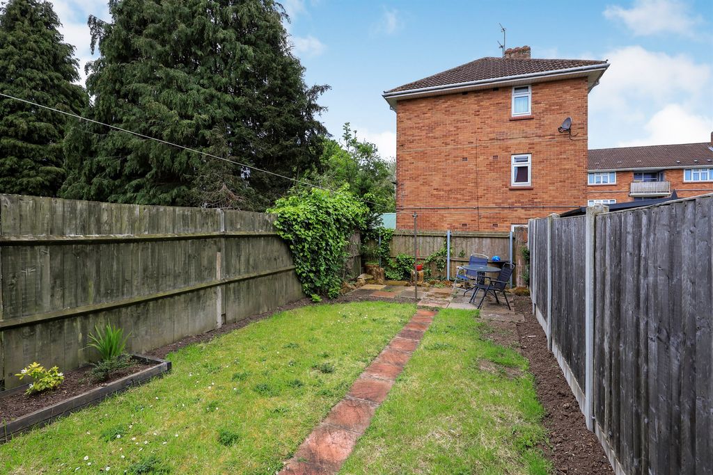 Additional image 12 of 1 bed maisonette for saleRidge Lane, Wednesfield, Wolverhampton WV11