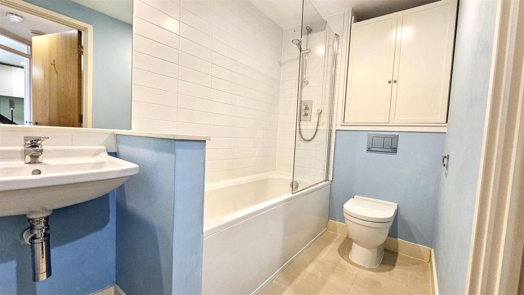 Additional image 5 of 1 bed flat for salePhoenix Square, 11 Morledge Street, Leicester LE1