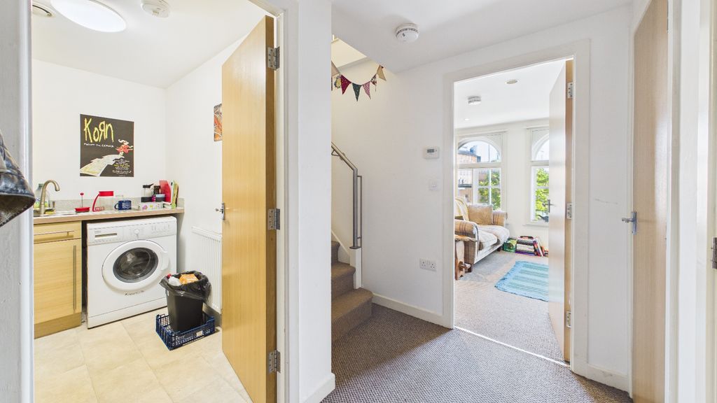Additional image 5 of 1 bed semi-detached house for saleSt. James Court, Grants Yard, Burton-On-Trent, Staffordshire DE14