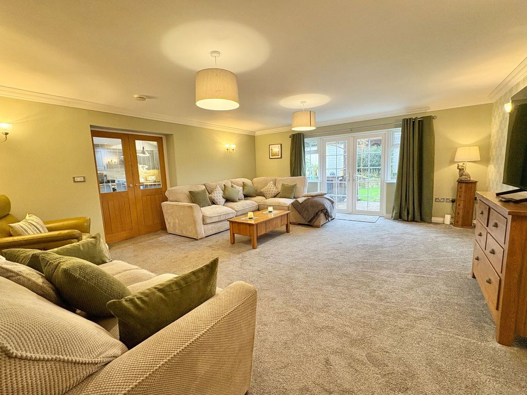Additional image 5 of 4 bed detached house for saleMarlin, Dosthill, Tamworth B77