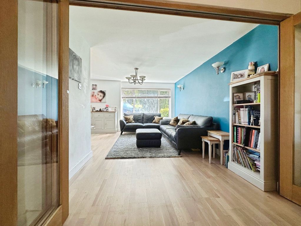 Additional image 3 of 3 bed semi-detached house for saleOak Hill, Finchfield, Wolverhampton WV3