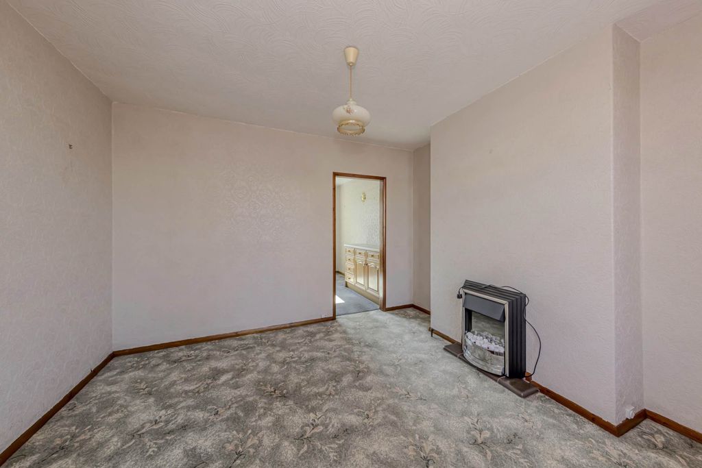 Additional image 2 of 3 bed semi-detached house for saleClive Avenue, Stoke On Trent ST2