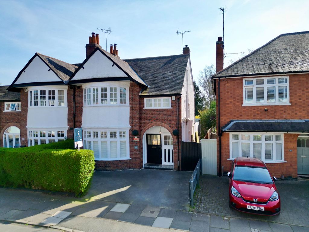 3 bed semi-detached house for saleSouth Knighton Road, South Knighton LE2