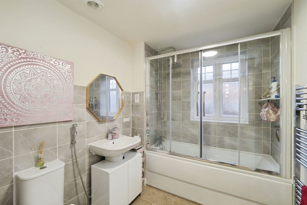 Additional image 14 of 3 bed semi-detached house for saleBrookes Crescent, Hugglescote, Coalville LE67