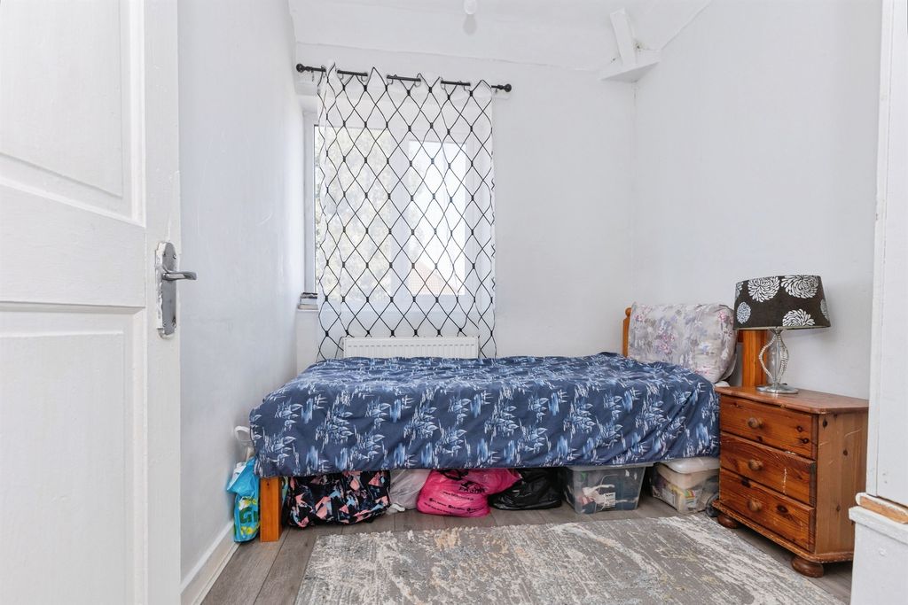 Additional image 10 of 3 bed semi-detached house for saleSwannington Road, Leicester LE3