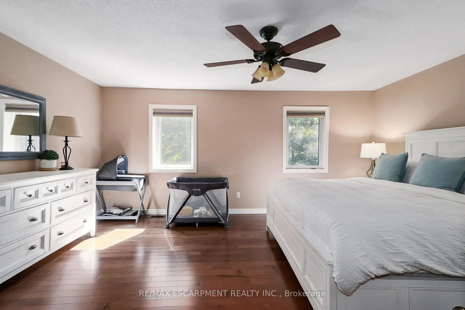 Additional image 7 of 72 Silver Glen Boulevard