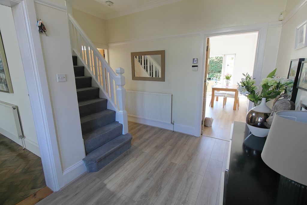 Additional image 9 of 5 bed semi-detached house for saleMeadhurst Road, Western Park, Leicester LE3