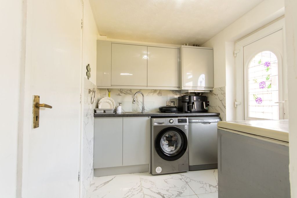 Additional image 11 of 4 bed detached house for saleWoodhead Close, Stamford PE9