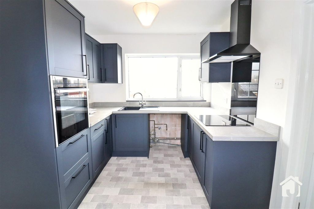 Additional image 5 of 2 bed semi-detached bungalow for saleJessop Close, Leicester LE3
