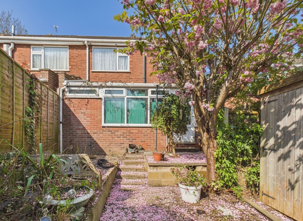 Additional image 22 of 3 bed semi-detached house for saleWoodhouse Lane, Amington, Tamworth B77