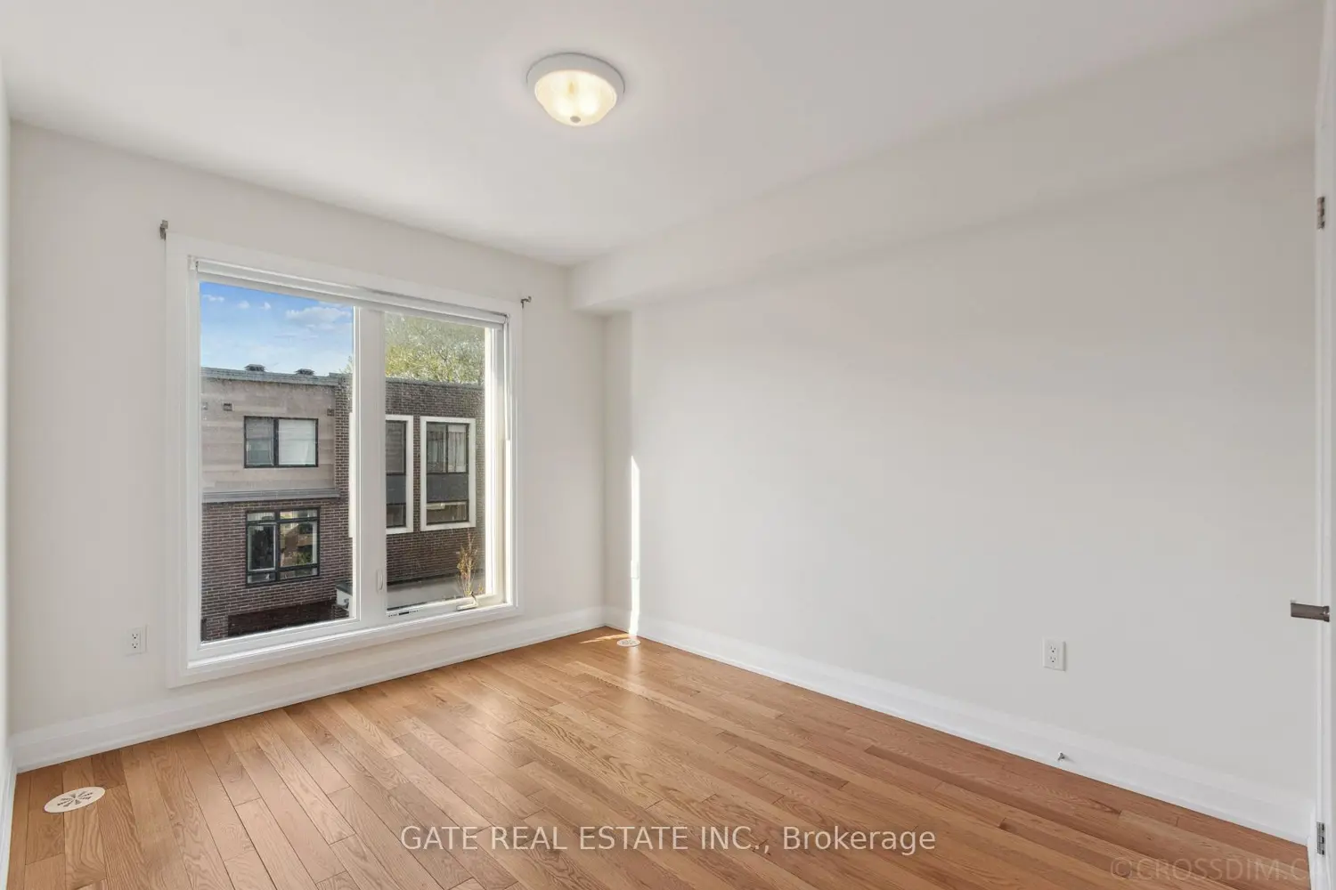Additional image 9 of 27 Moneypenny Place