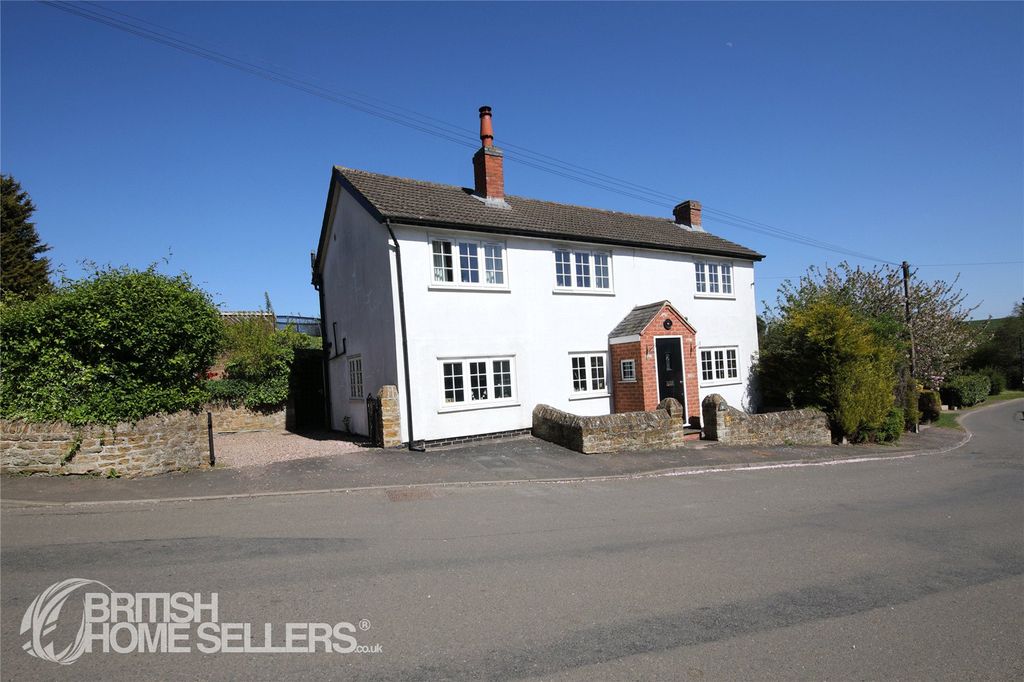 Additional image 2 of 4 bed cottage for saleChurch Street, Scalford, Melton Mowbray, Leicestershire LE14