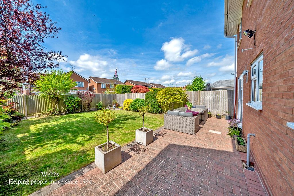 Additional image 4 of 4 bed detached house for saleThistledown Drive, Featherstone, Wolverhampton WV10