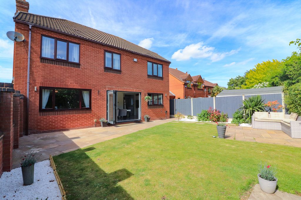 Additional image 36 of 5 bed detached house for saleChatsworth, Tamworth B79