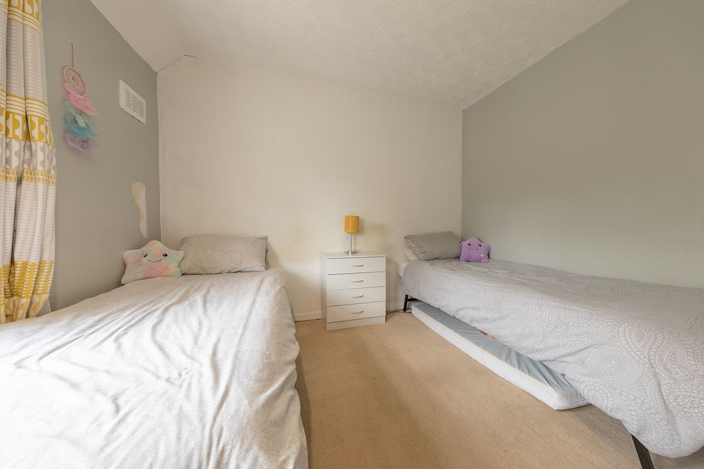 Additional image 16 of 3 bed semi-detached house for saleAllexton Gardens, Leicester LE3