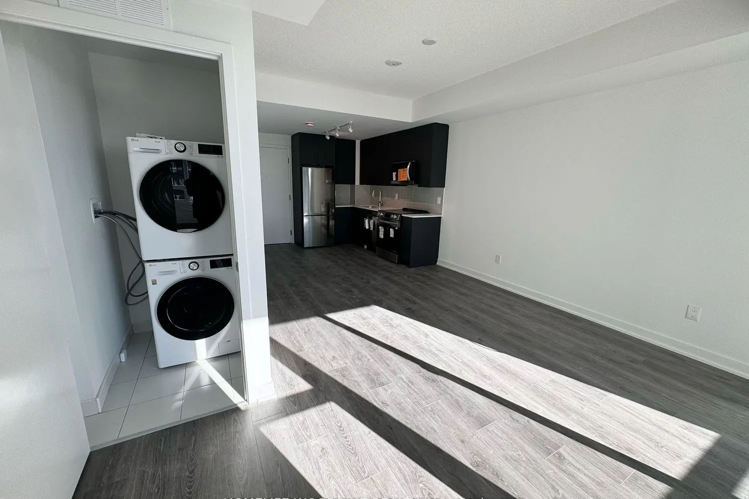 Additional image 6 of 225 Malta Avenue 615