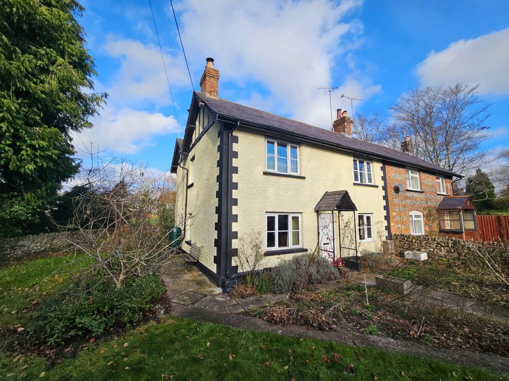 4 bed semi-detached house for saleWater Street, Bulford, Salisbury, Wiltshire SP4