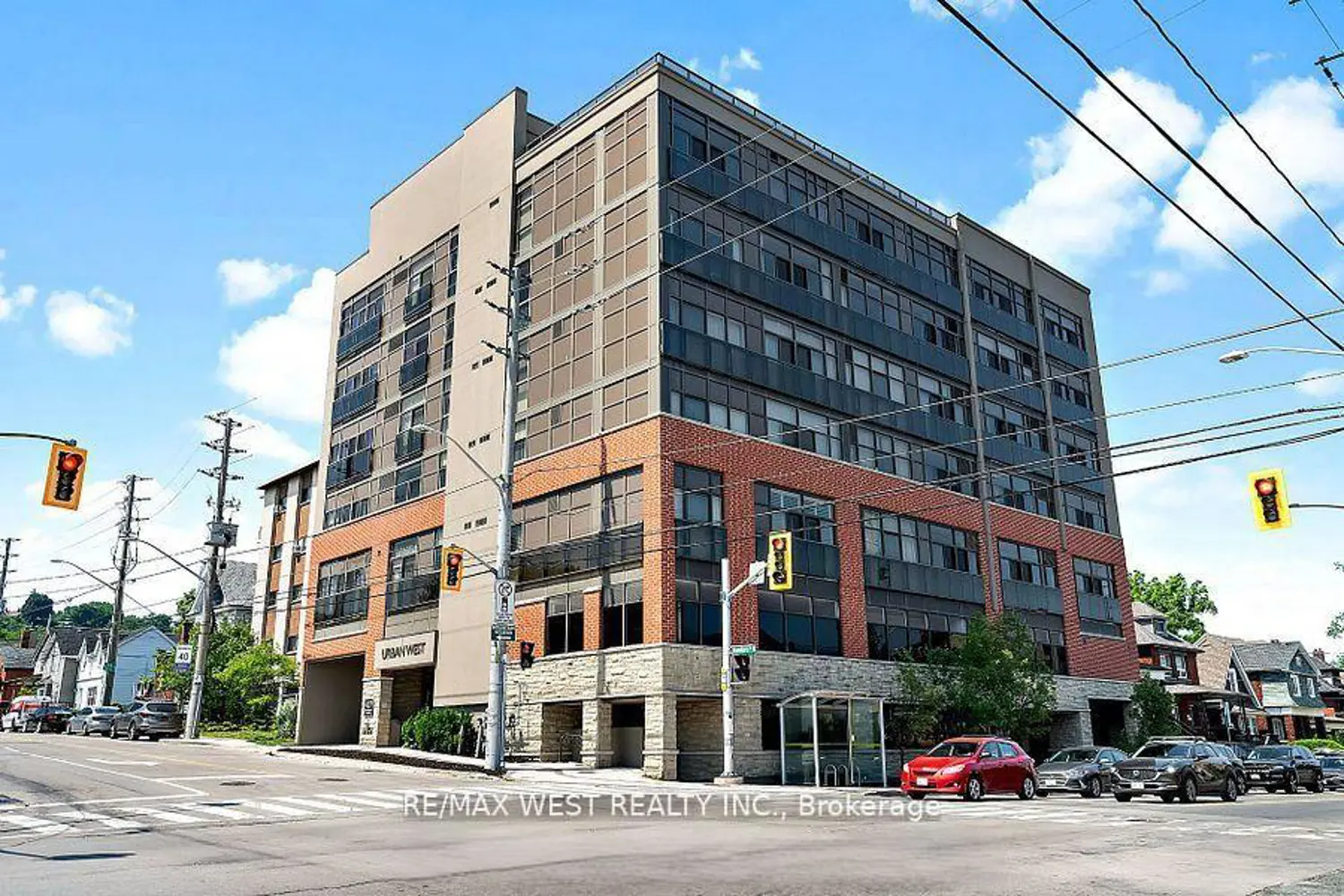 427 Aberdeen Avenue 406