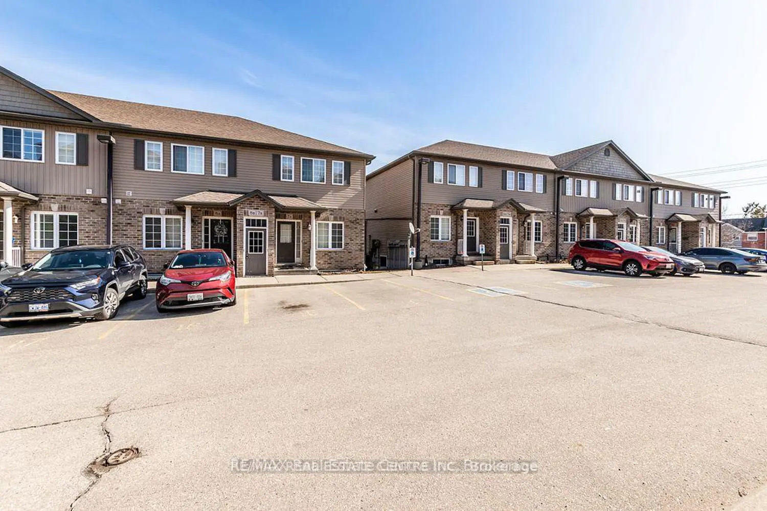 38 Howe Drive 8B photo 2
