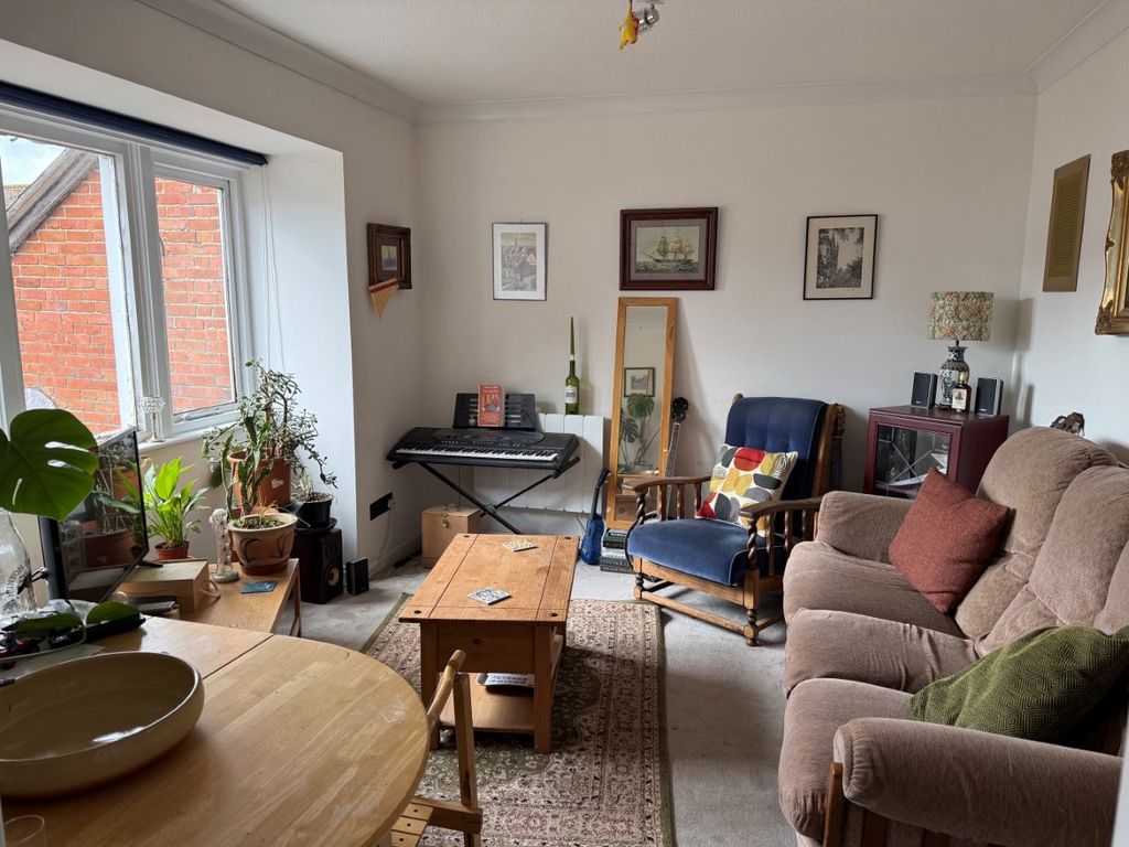 Additional image 3 of 2 bed flat for saleSt Edmunds Church Street, Salisbury SP1