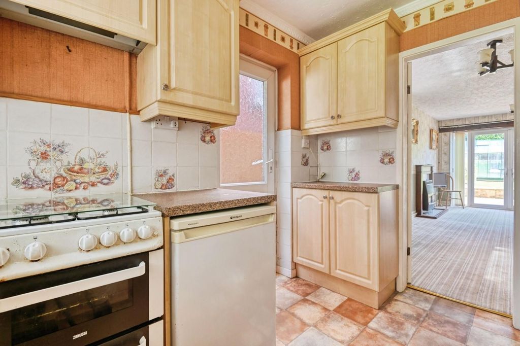 Additional image 5 of 4 bed detached house for saleComberford Road, Tamworth B79