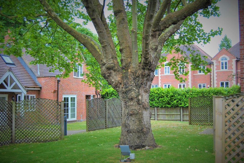 Additional image 16 of 1 bed flat for saleElms Road, Leicester LE2