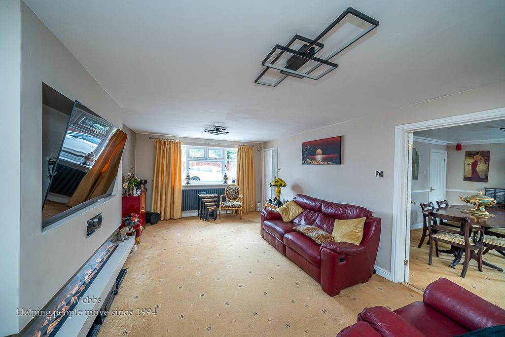 Additional image 14 of 4 bed detached house for salePool Close, Shareshill, Wolverhampton WV10