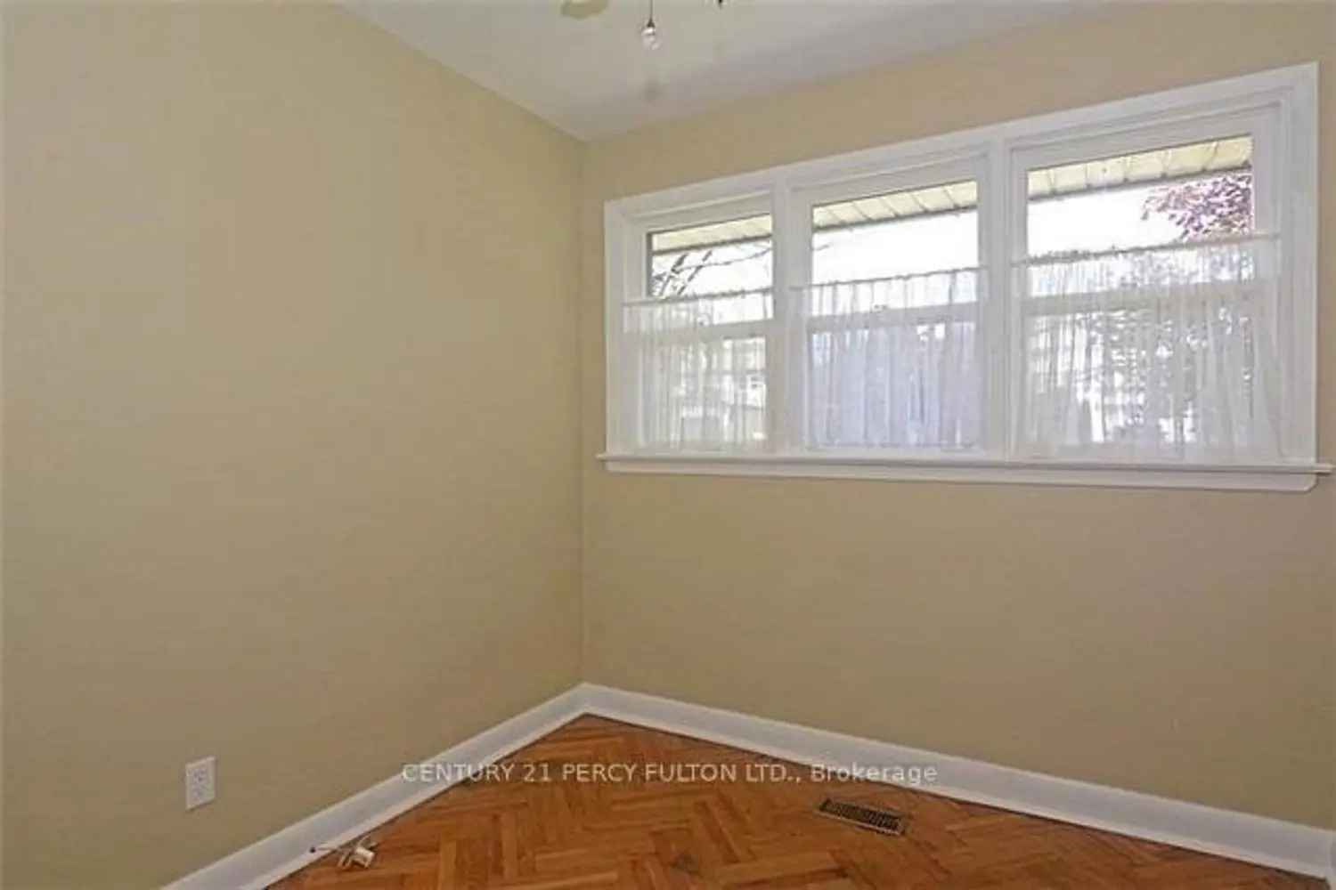 Additional image 4 of 71-73 Grace Street