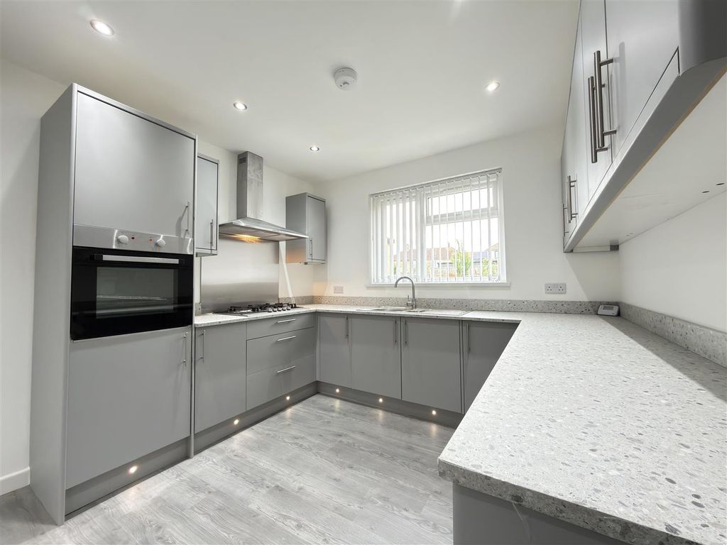 Additional image 6 of 3 bed semi-detached house for saleIngold Avenue, Leicester LE4