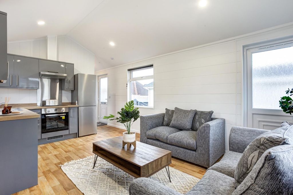 Additional image 5 of 1 bed mobile/park home for saleNew Road, Featherstone, Wolverhampton WV10