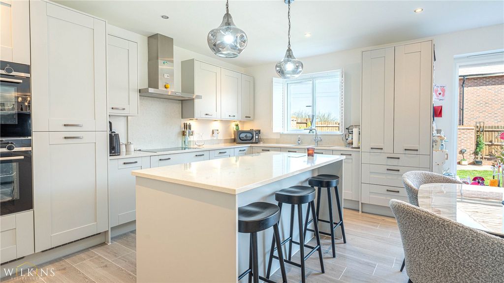 Additional image 5 of 4 bed detached house for saleRangemoor Crescent, Amington, Tamworth B77