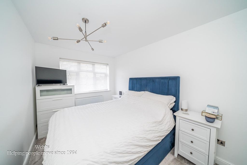 Additional image 12 of 3 bed property for saleBrook House Lane, Featherstone, Wolverhampton WV10