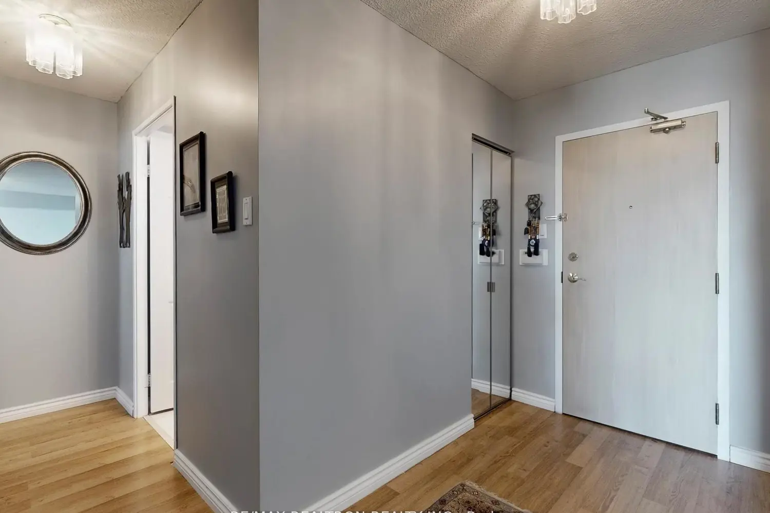 Additional image 13 of 40 Harding Boulevard 1015