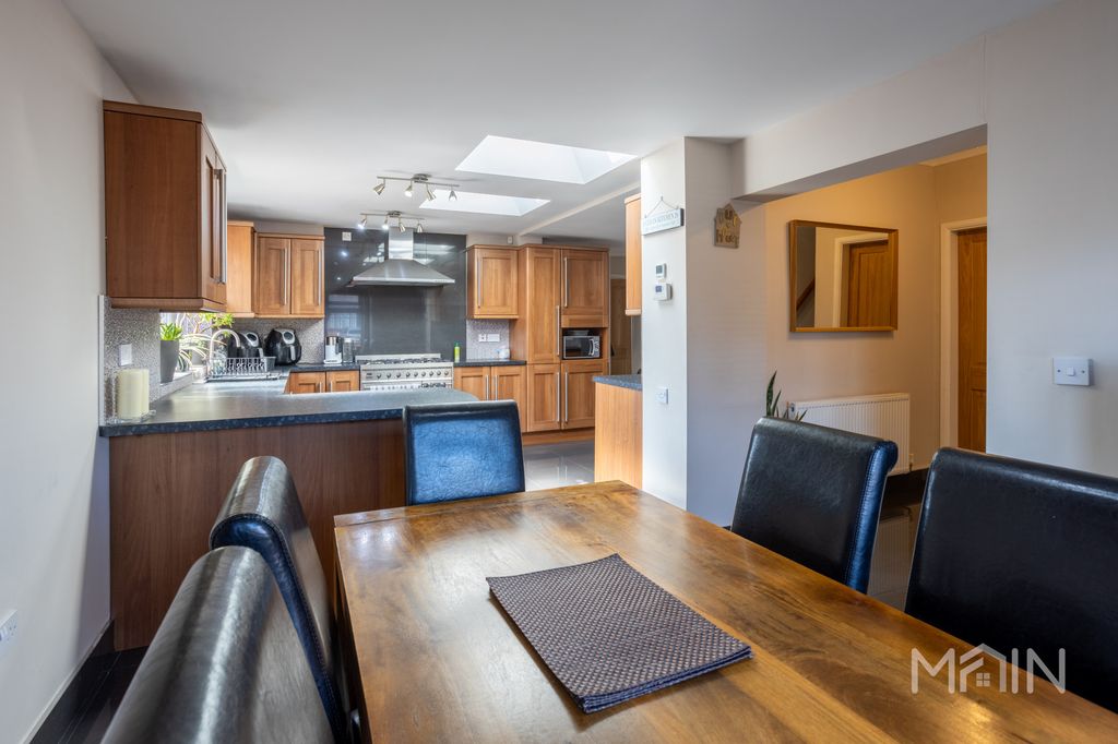 Additional image 12 of 4 bed semi-detached house for saleHighway Road, Leicestershire LE5