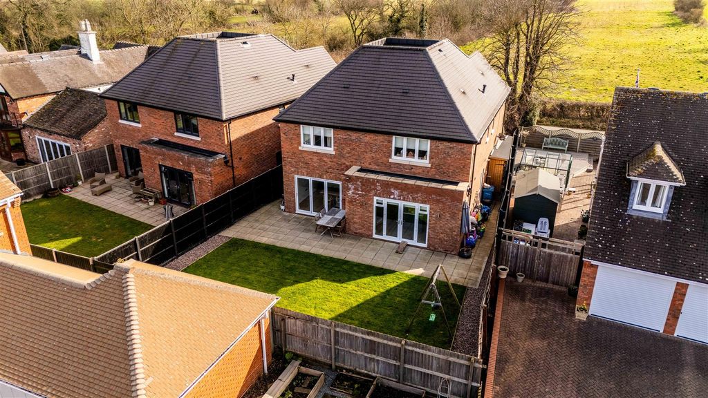 Additional image 40 of 4 bed detached house for saleDumore Hay Lane, Fradley WS13