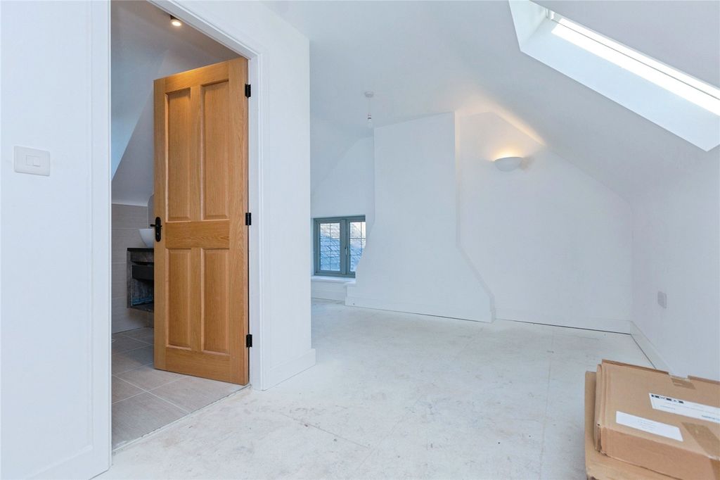 Additional image 9 of 5 bed link detached house for saleThe Farm House, Home Farm, Groby, Leicestershire LE6