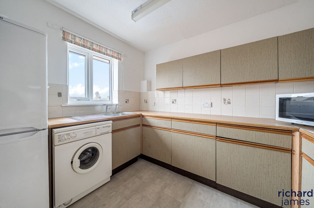 Additional image 4 of 1 bed flat for saleThe Mulberrys, Royal Wootton Bassett SN4