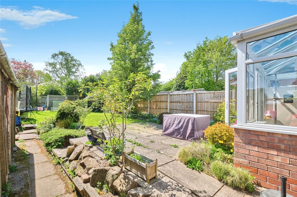 Additional image 21 of 3 bed semi-detached house for saleDimbles Hill, Lichfield, Staffordshire WS13