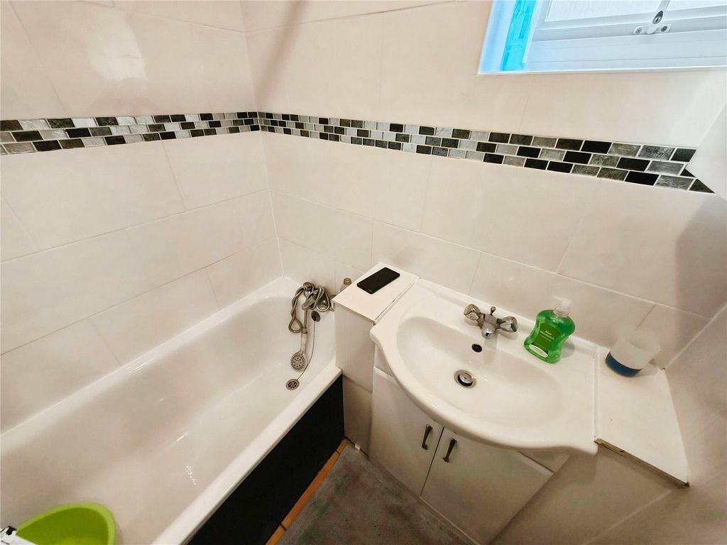 Additional image 5 of 2 bed maisonette for saleTorridge Drive, Wolverhampton, West Midlands WV11