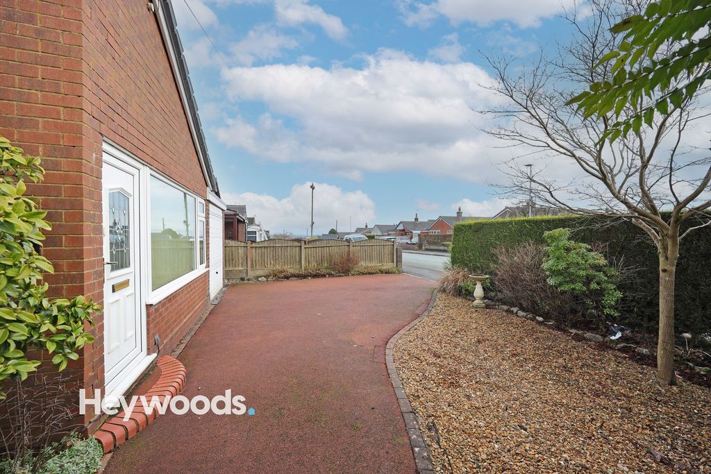 Additional image 32 of 2 bed detached bungalow for saleGolborn Avenue, Meir Heath, Stoke On Trent ST3
