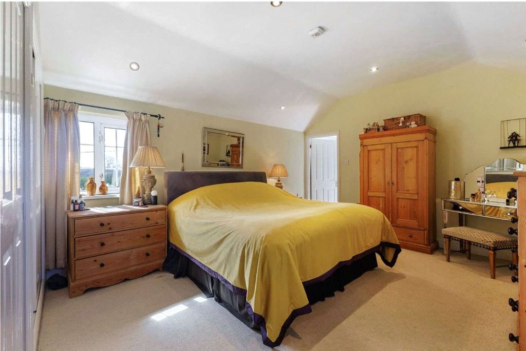 Additional image 12 of 4 bed detached house for salePall Mall, Burbage, Marlborough, Wiltshire SN8