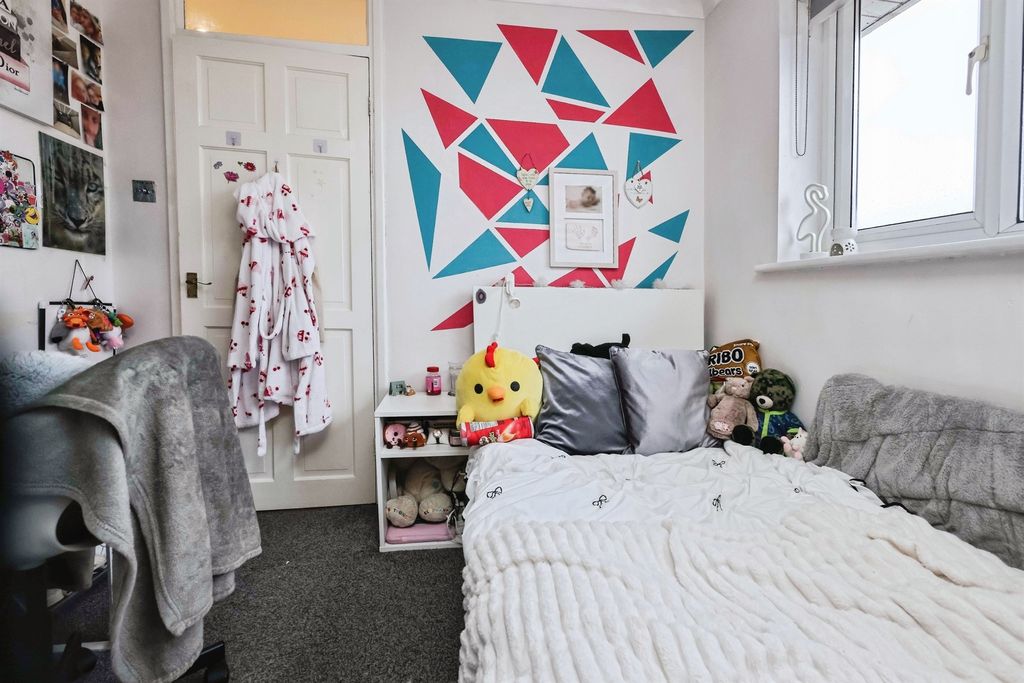 Additional image 14 of 3 bed semi-detached house for saleWolverhampton Road, Kingswinford DY6