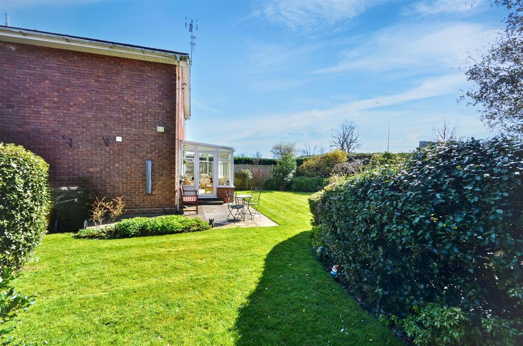 Additional image 13 of 4 bed detached house for saleSunningdale, Stone ST15