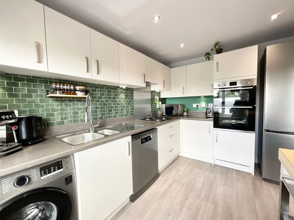 Additional image 3 of 3 bed detached house for saleAndrus Way, Stafford ST16