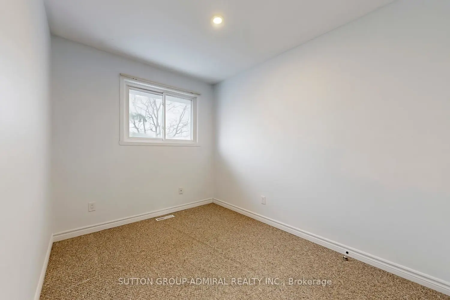Additional image 17 of 64 Bronte Street 8