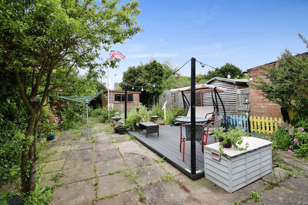 Additional image 5 of 3 bed semi-detached house for saleLambourne Road, Birstall, Leicester, Leicestershire LE4